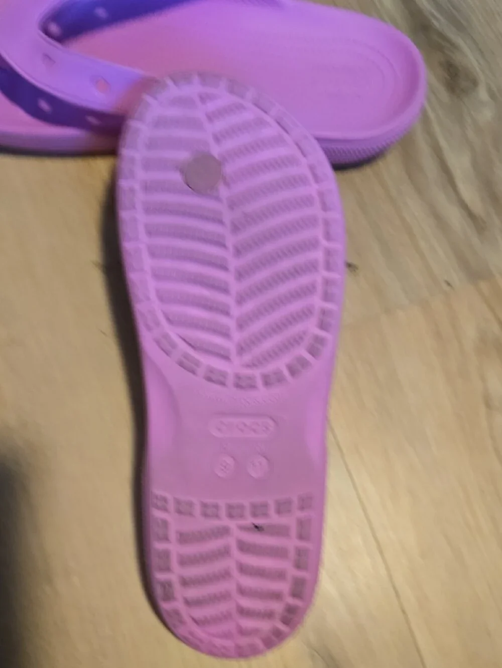 CROCS Women’s Bright Pink Flip Sandals